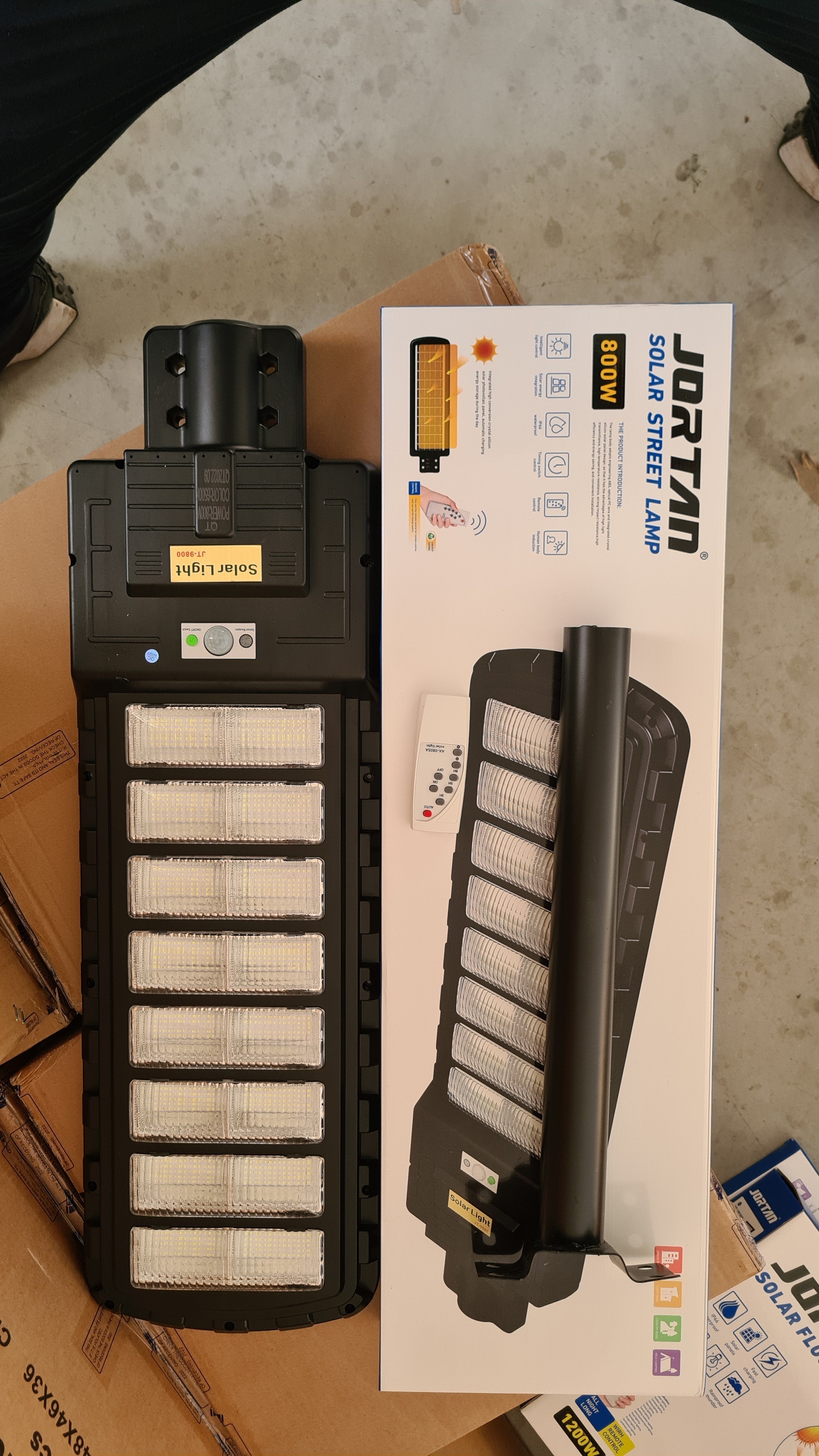 Lampa Solara Jortan 500W Stradala , Senzor de Lumina, Miscare Accesorii Incluse