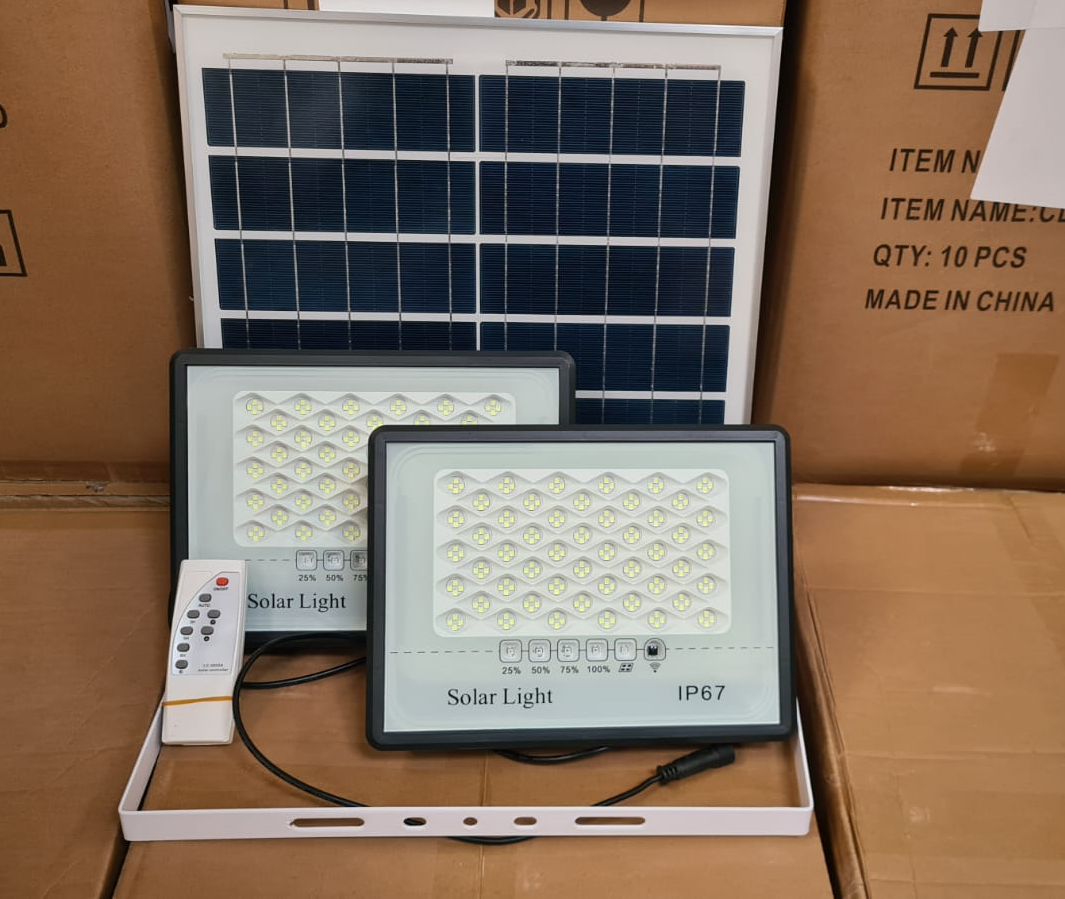 Set 2 x Proiector Solar 100 W + Panou Fotovoltaic , Lampa Solara Dubla, Autonomie 14 ore
